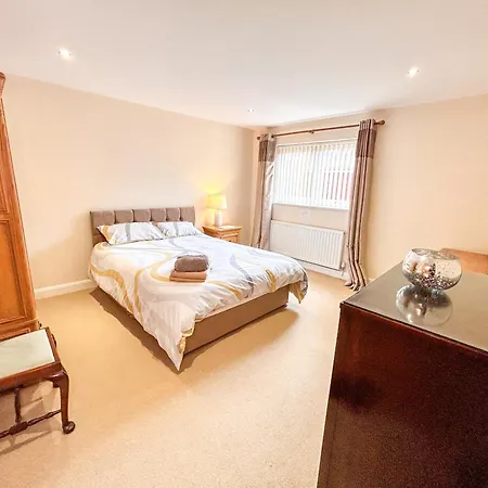 6 Serviced Apartments At St Josephs Court, Cleethorpes By Visit Cleethorpes Exterior photo