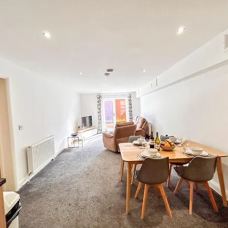 6 Serviced Apartments At St Josephs Court, Cleethorpes By Visit Cleethorpes Exterior photo