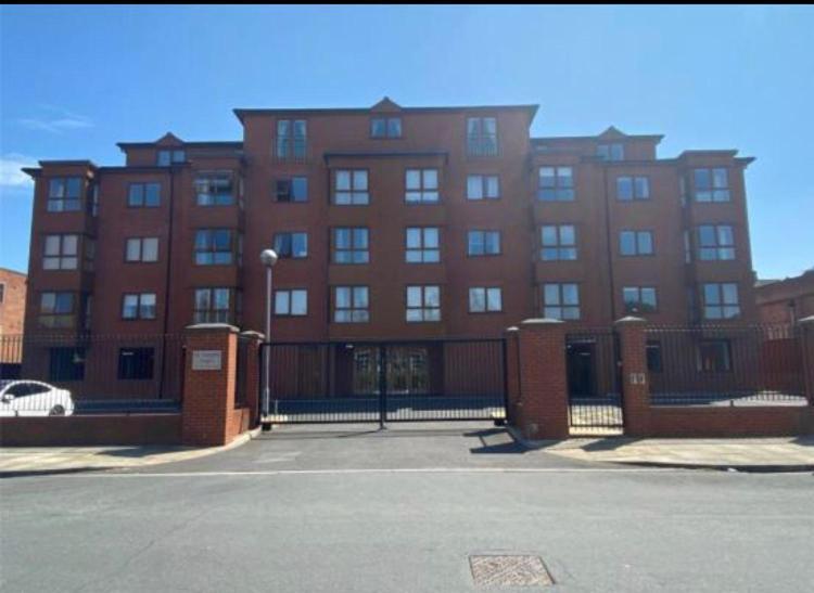 Apartamento 6 Serviced At St Josephs Court, By Visit
