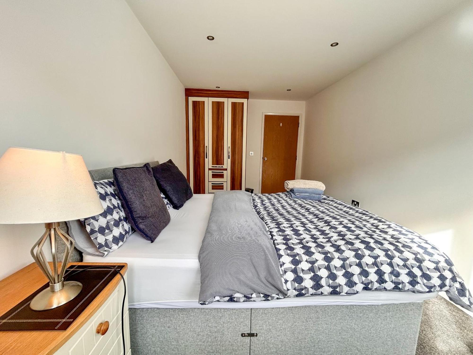 6 Serviced At St Josephs Court, By Visit Apartamento Cleethorpes