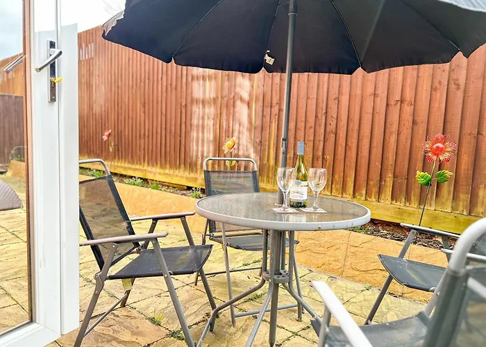 6 Serviced Apartments At St Josephs Court, Cleethorpes By Visit Cleethorpes