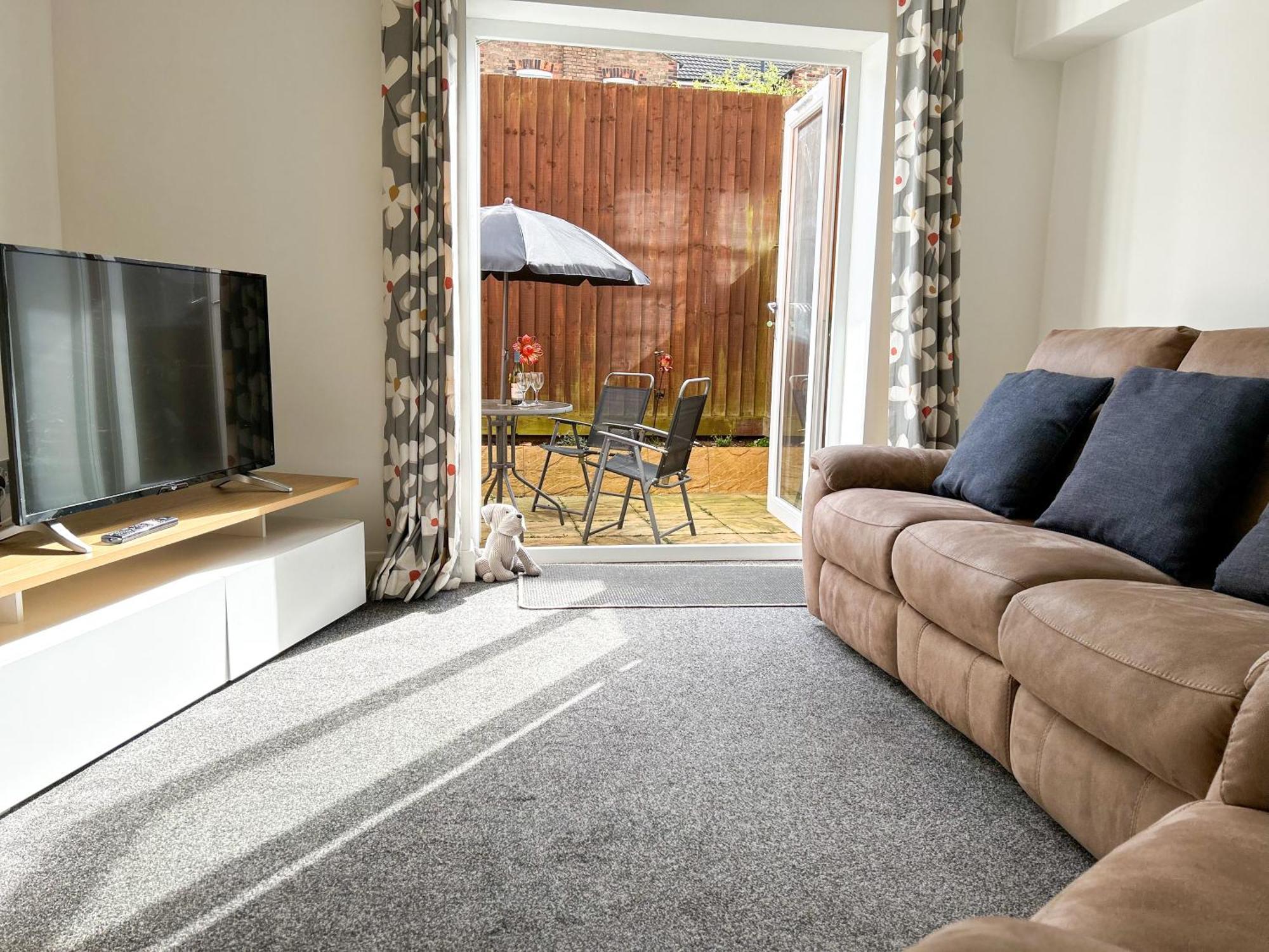Apartment 6 Serviced At St Josephs Court, By Visit