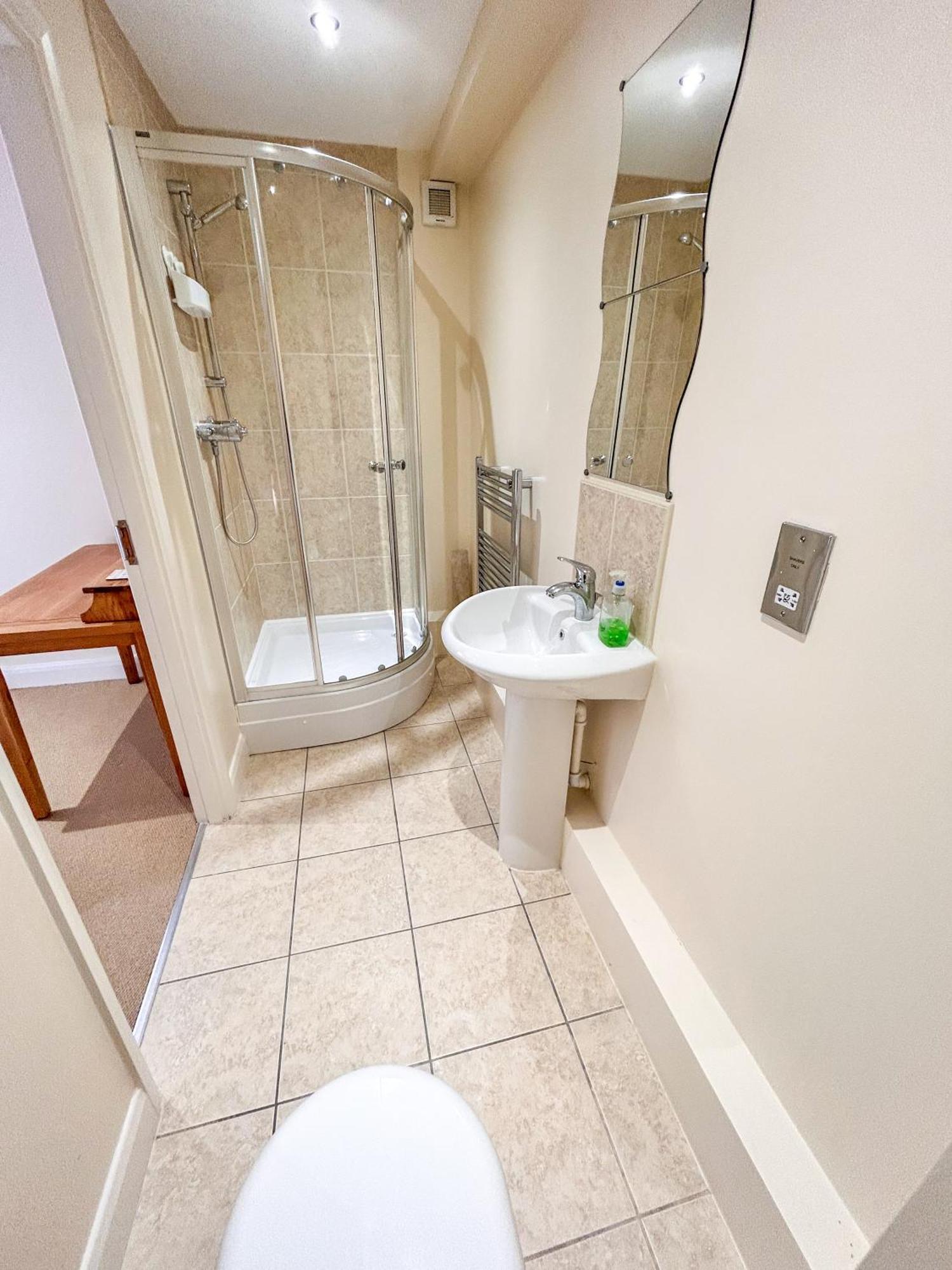 6 Serviced At St Josephs Court, By Visit Apartment