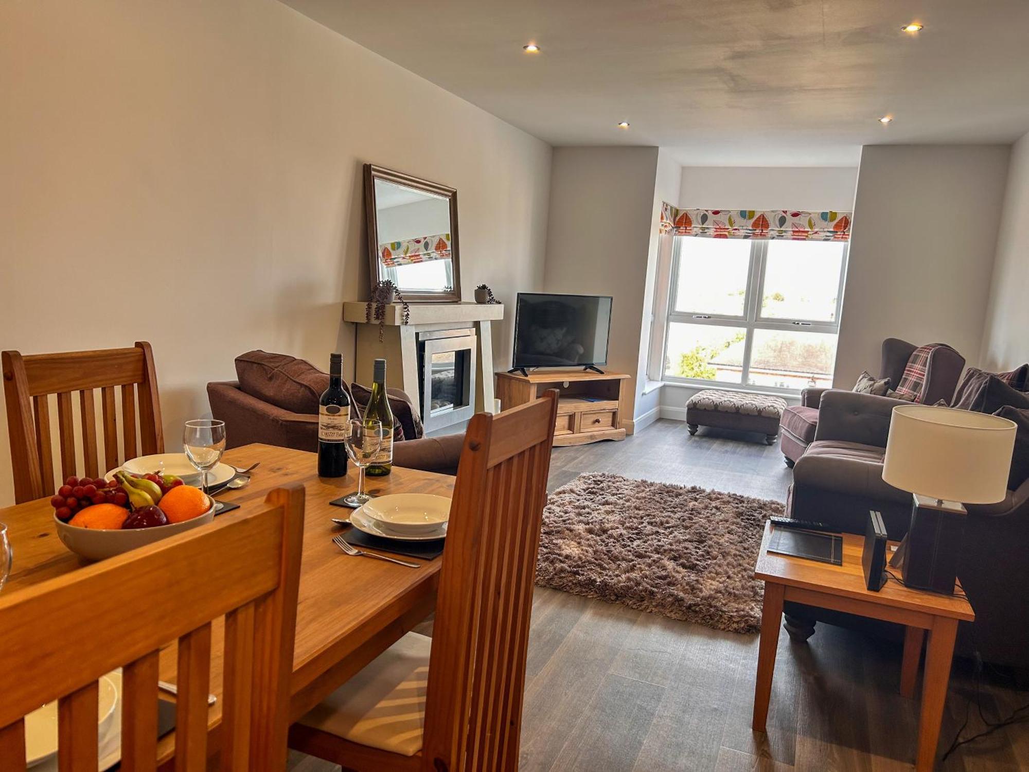 6 Serviced At St Josephs Court, By Visit Apartment *